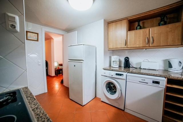 אלבופיירה One Bedroom Apartment Marina View מראה חיצוני תמונה